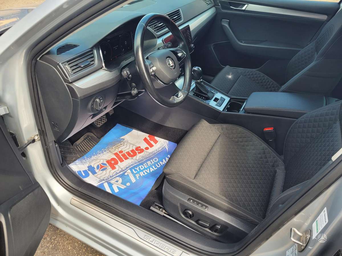 Skoda Superb, 1.5 l., Хэтчбек