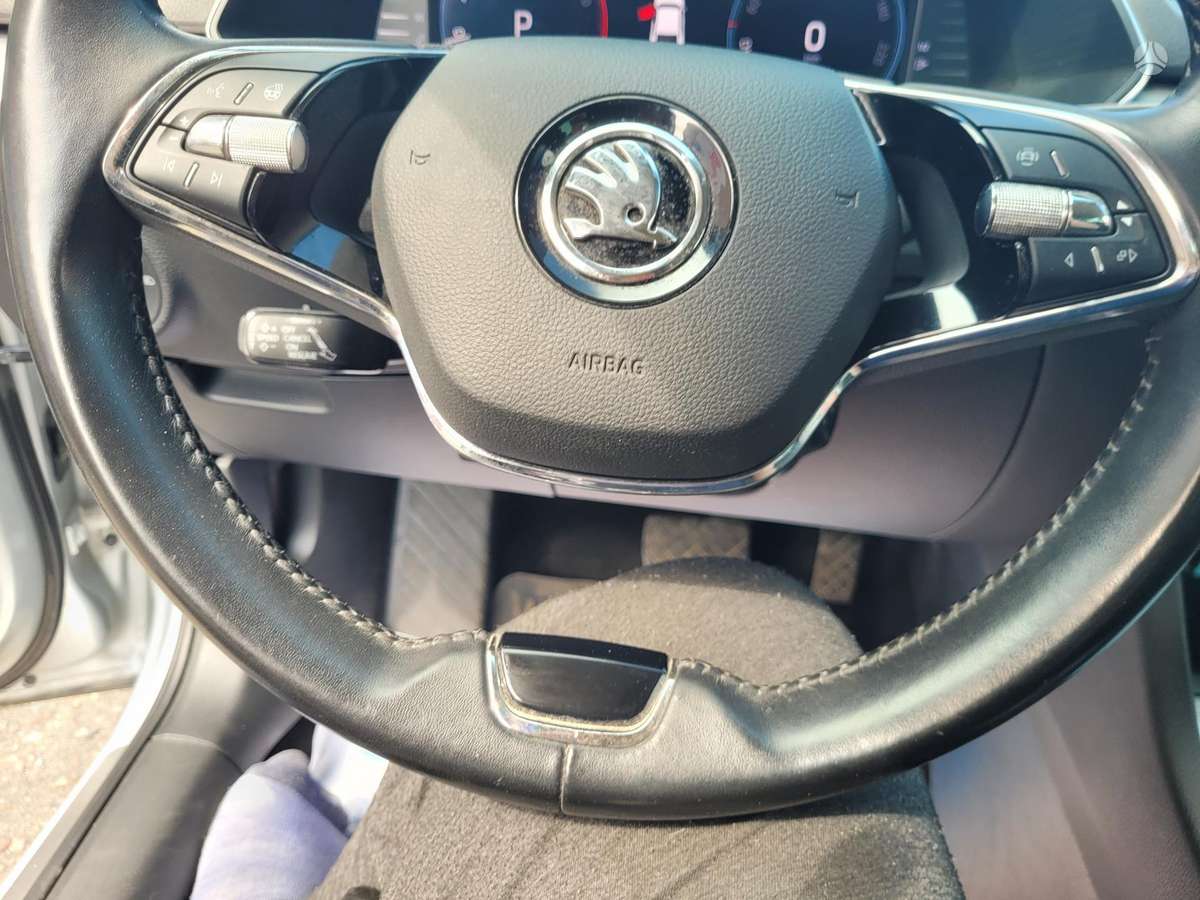 Skoda Superb, 1.5 l., Хэтчбек
