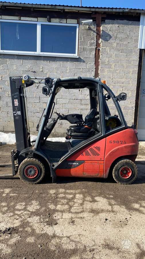Linde H2.5FT, šakiniai krautuvai