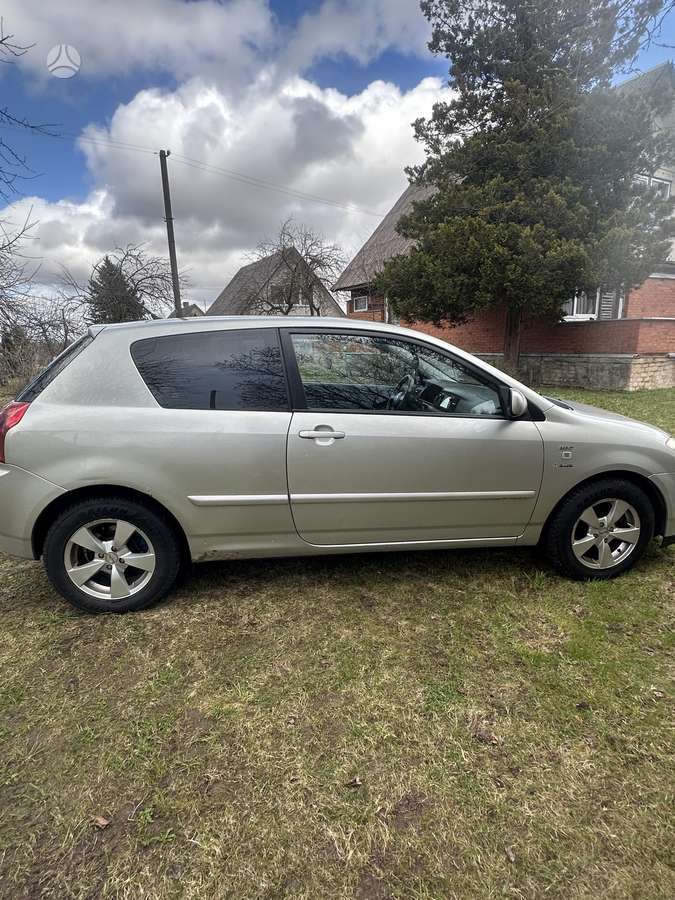 Toyota Corolla, 1.4 l., hatchback
