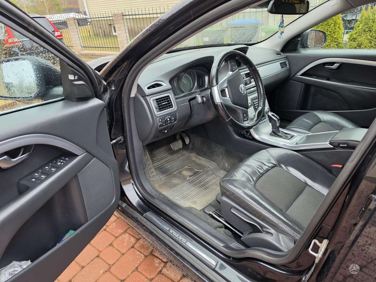 Volvo V70, 2.0 l., Универсал