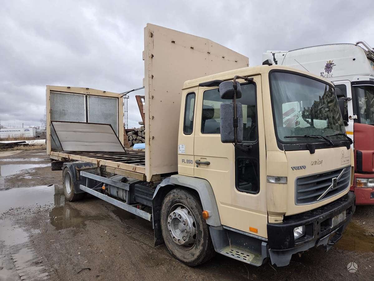 Volvo FL250, sunkvežimiai