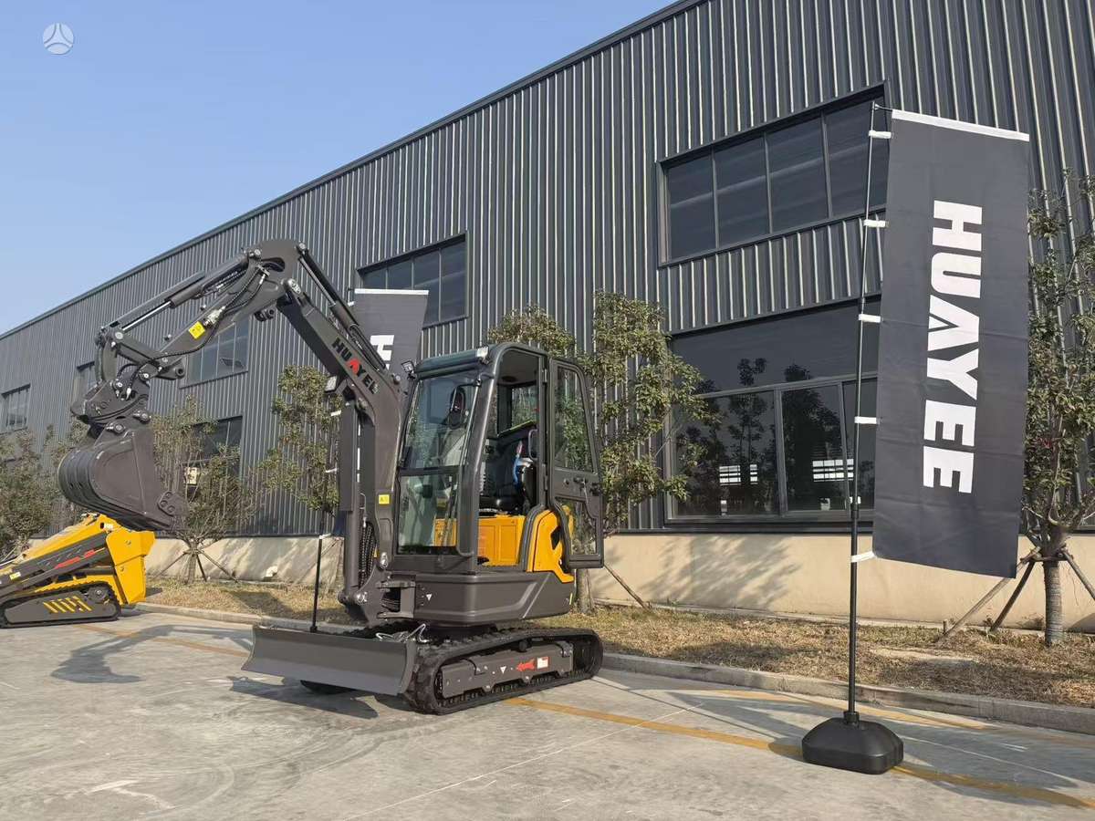 HUAYEE HY30U, mini excavator