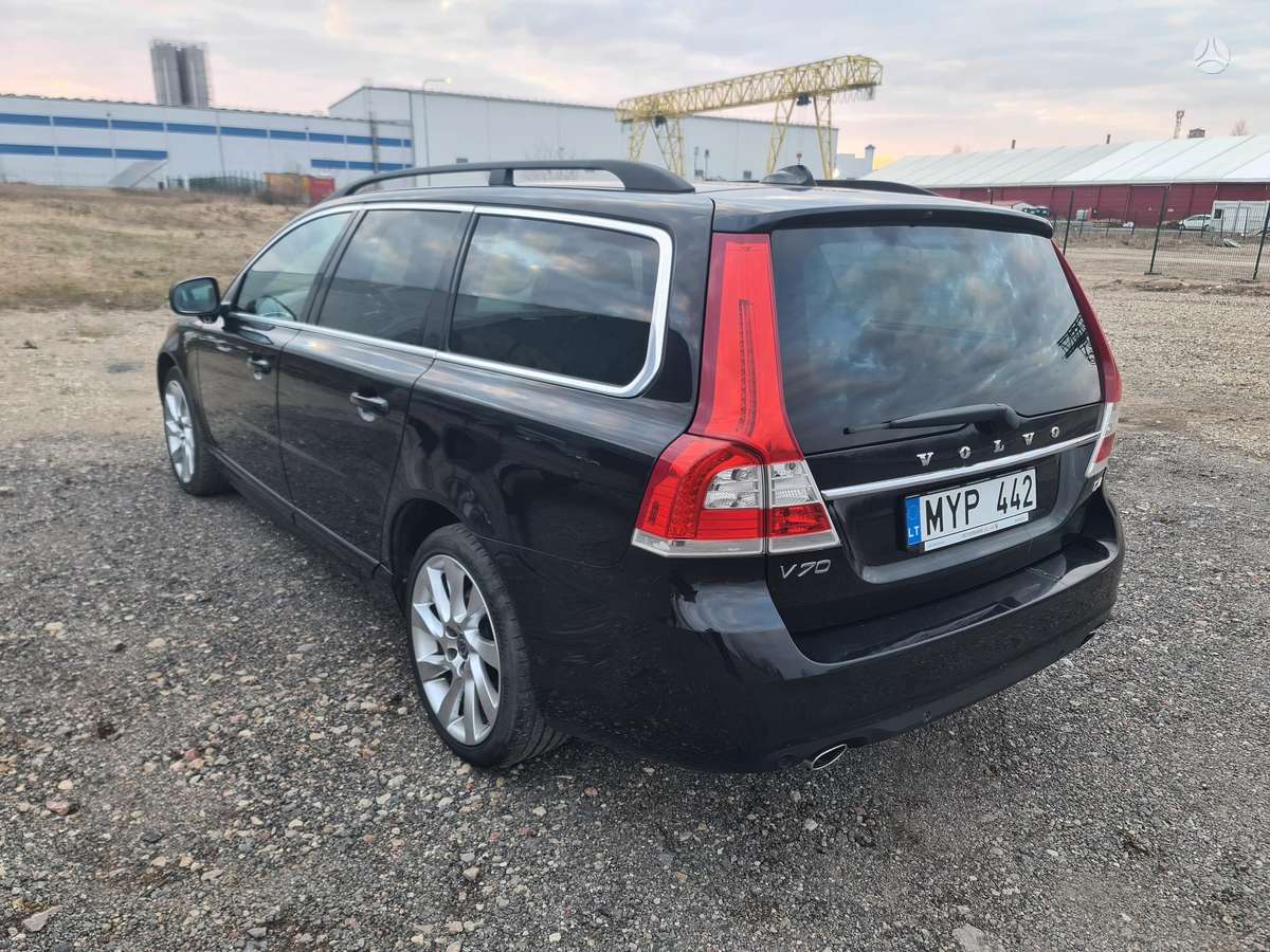 Volvo V70, 2.0 l., Универсал
