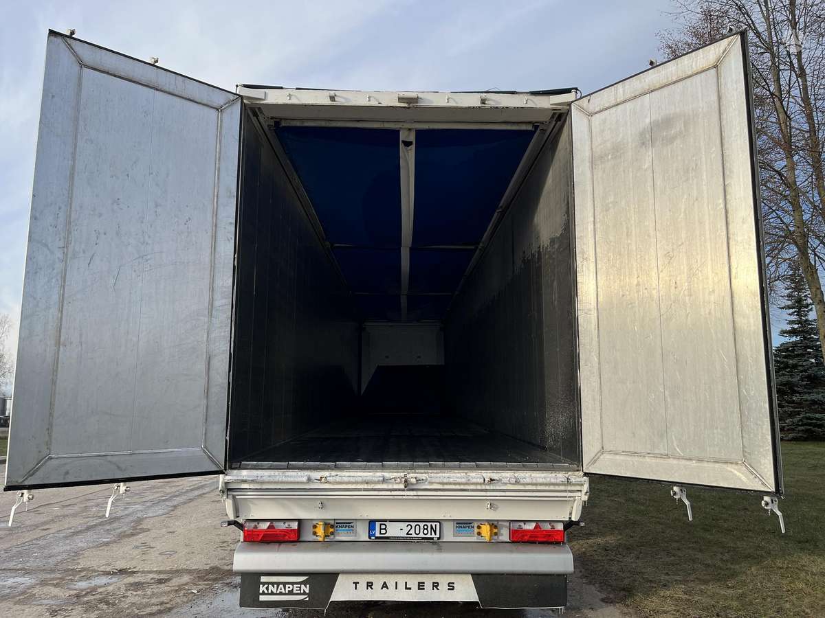 Knapen HDX, with moving floor
