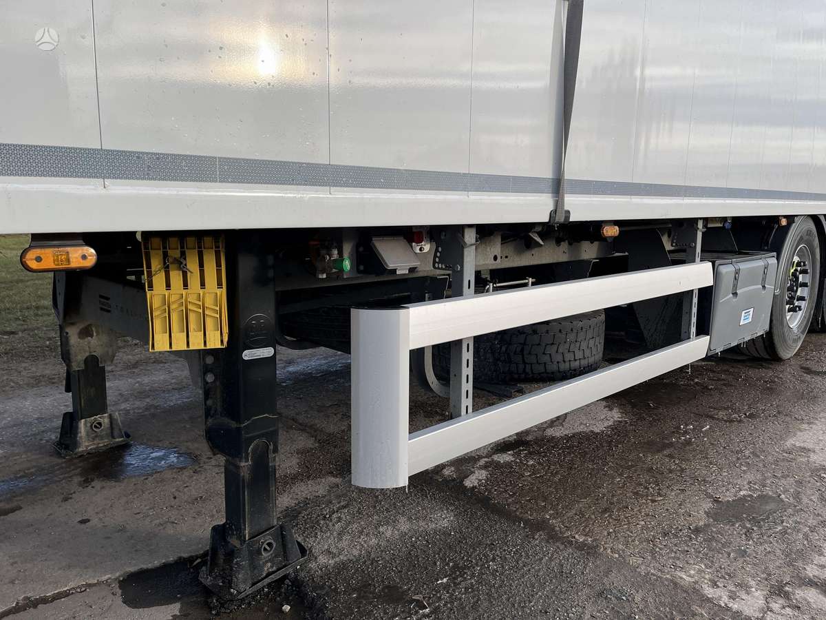Knapen HDX, with moving floor
