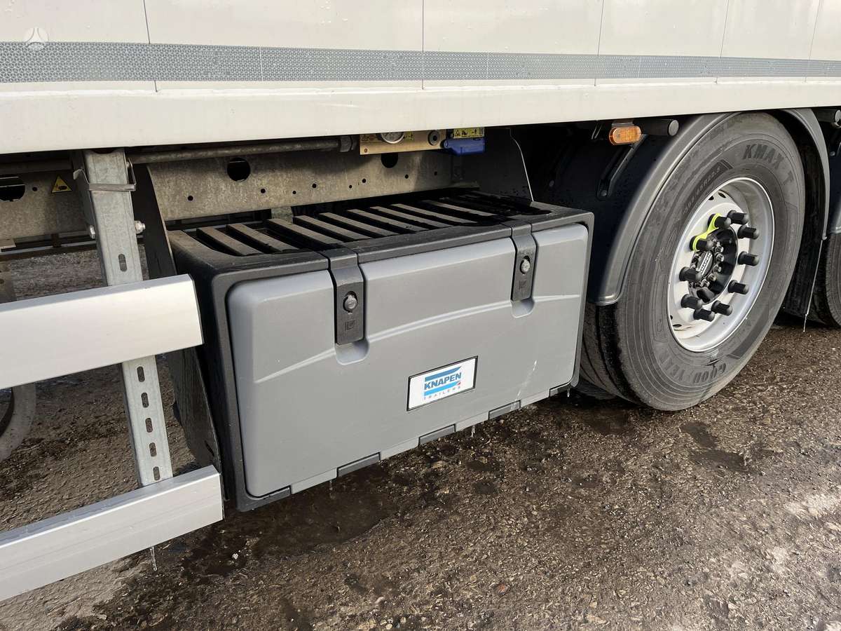 Knapen HDX, with moving floor