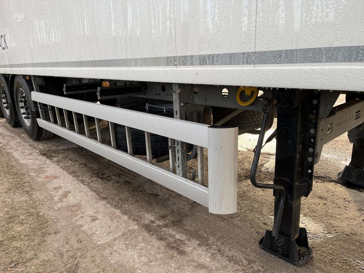 Knapen HDX, with moving floor