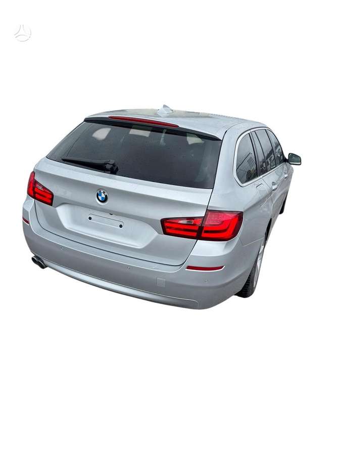 BMW 530 dalimis