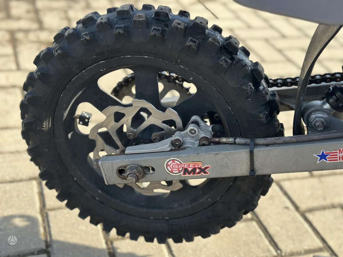 Cobra CX50 49cc, krosiniai