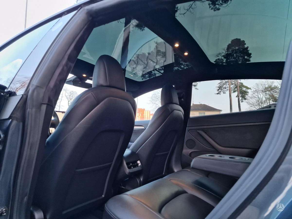 Tesla Model 3, 82 кВт·ч, Седан
