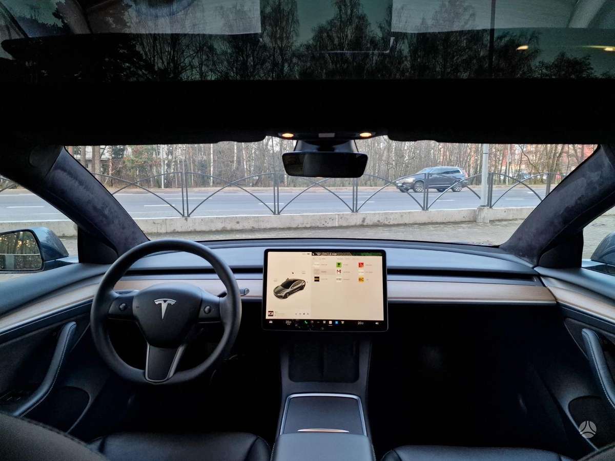 Tesla Model 3, 82 кВт·ч, Седан