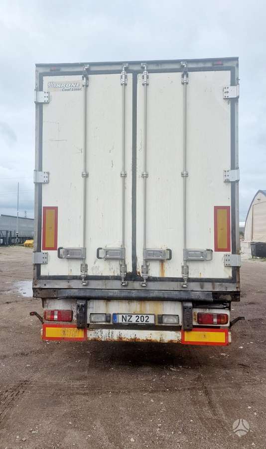 Krone SDR, refrigerated