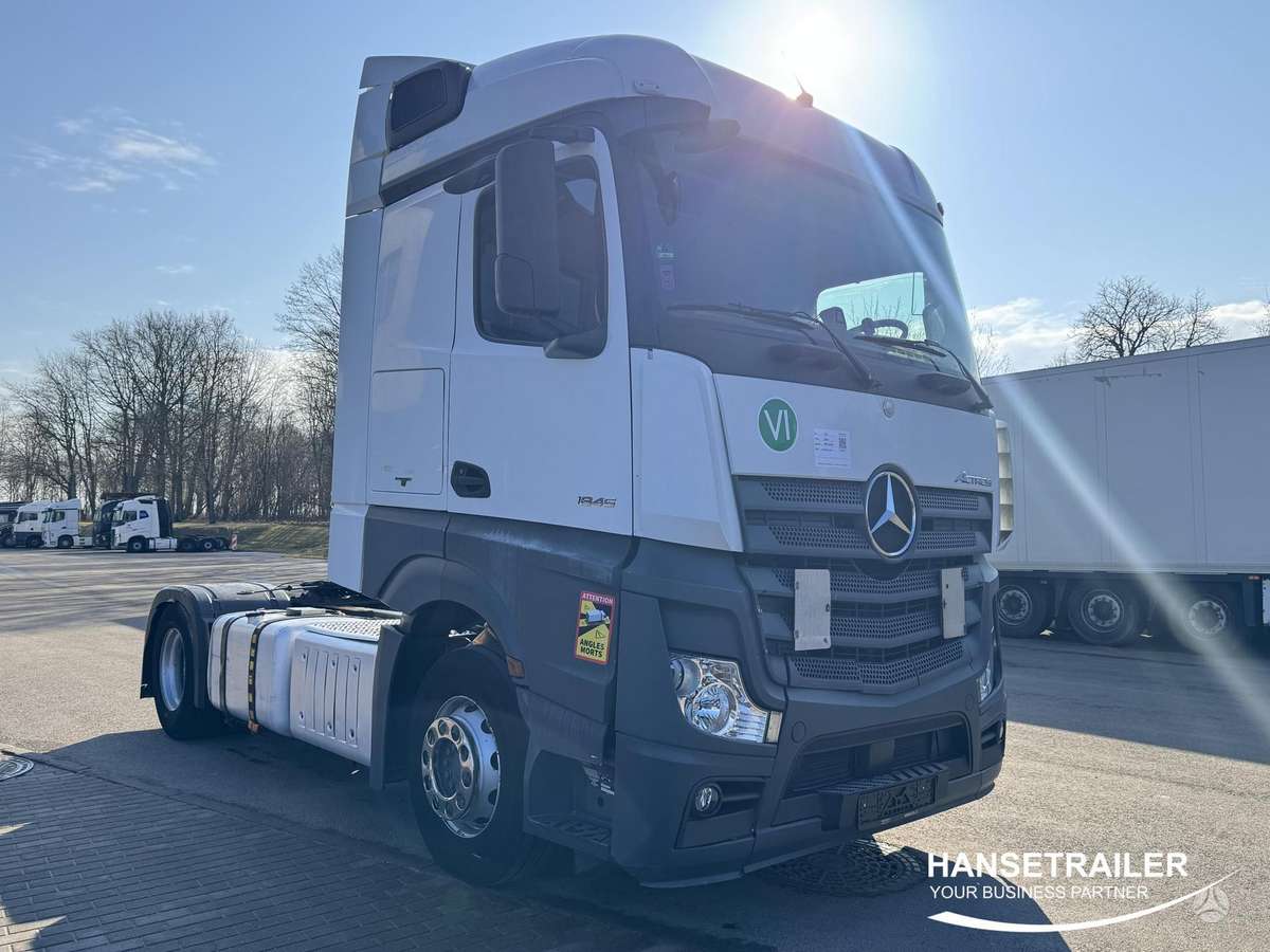 Mercedes-Benz Actros, double sleeper