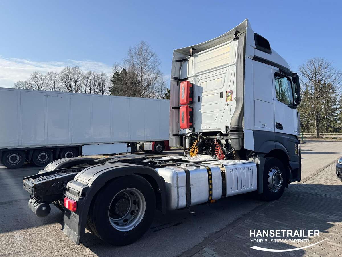 Mercedes-Benz Actros, double sleeper
