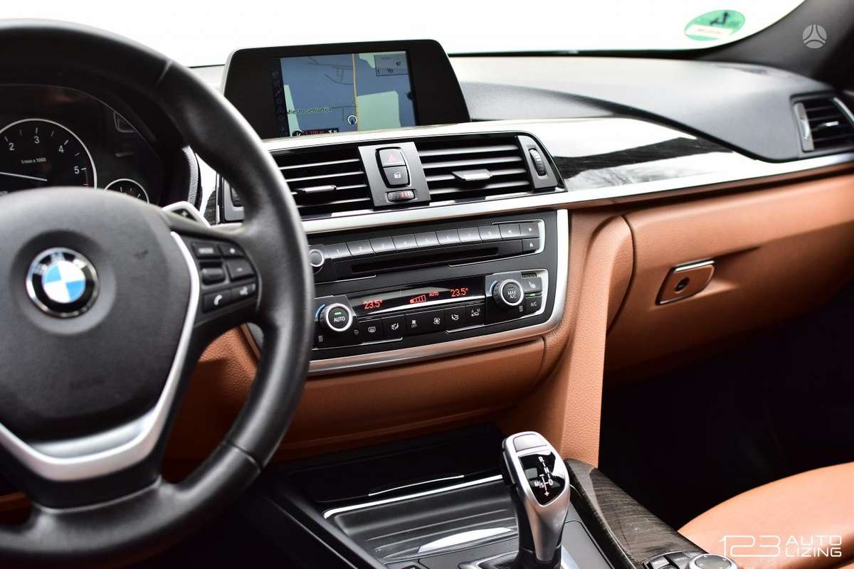 BMW 320, 2.0 l., wagon