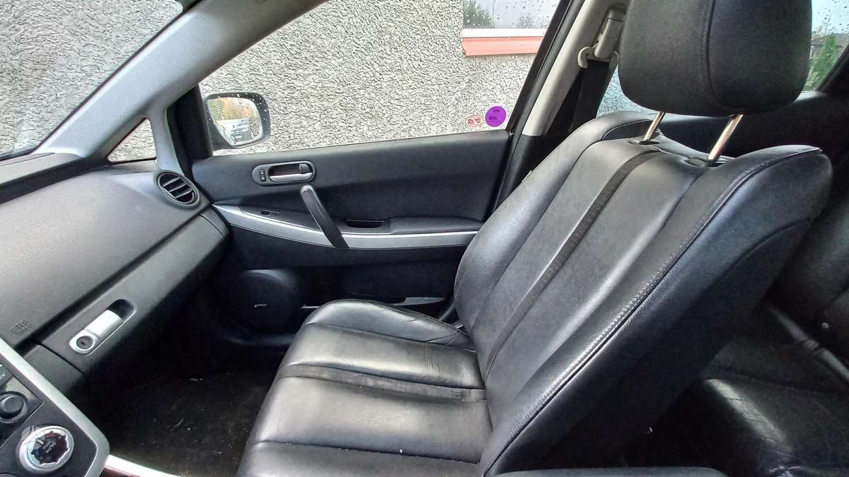 Mazda CX-7 dalimis