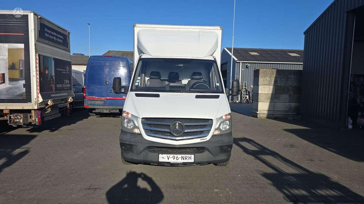 Mercedes-Benz Sprinter, cargo van