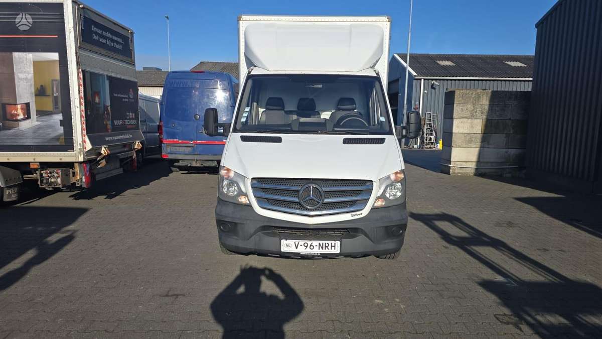 Mercedes-Benz Sprinter, cargo van