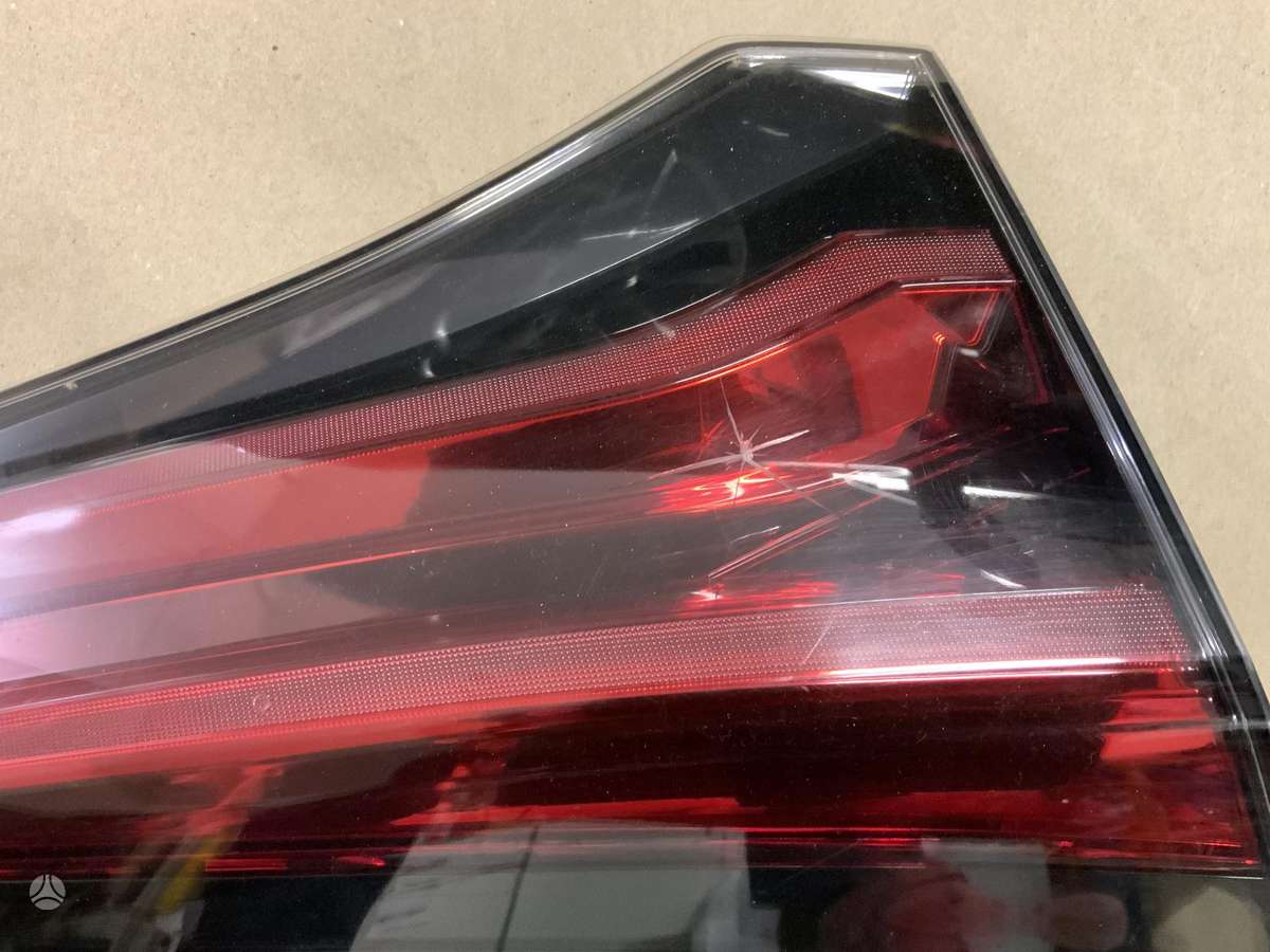 Toyota RAV4 lights