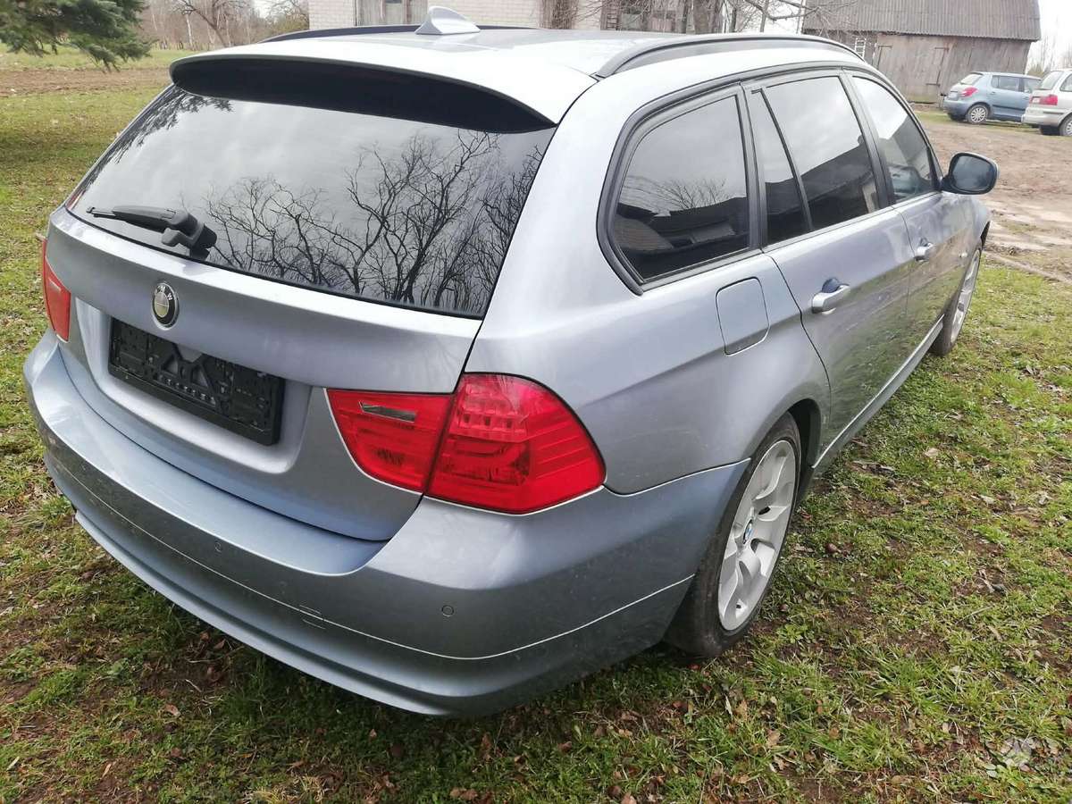 BMW 320, 2.0 l., wagon