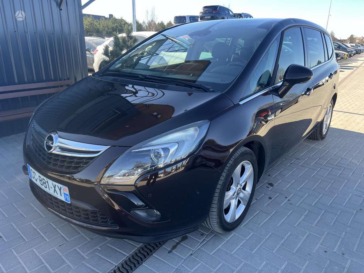 Opel Zafira, 2012