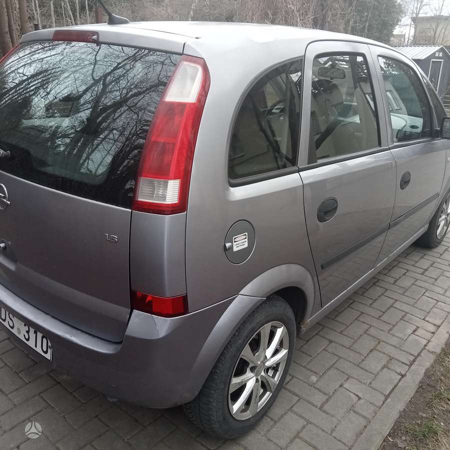 Opel Meriva, hatchback