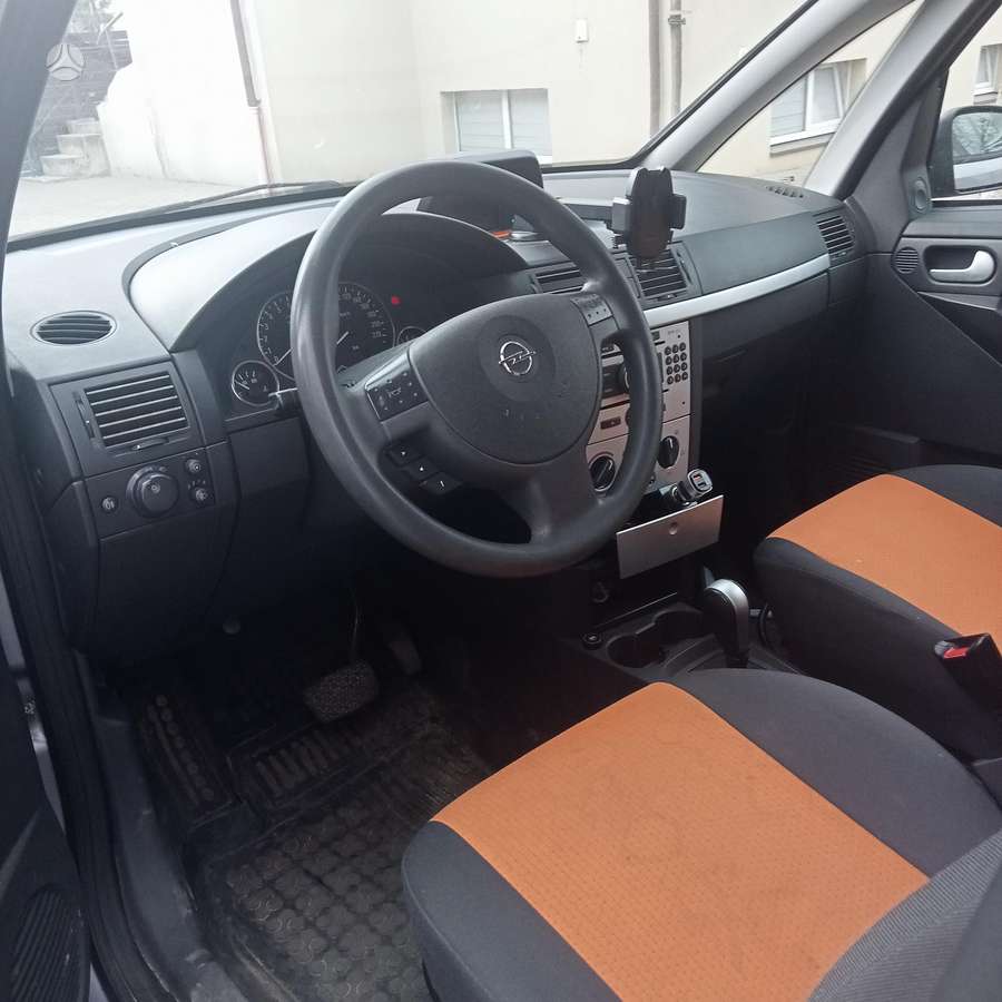 Opel Meriva, hatchback