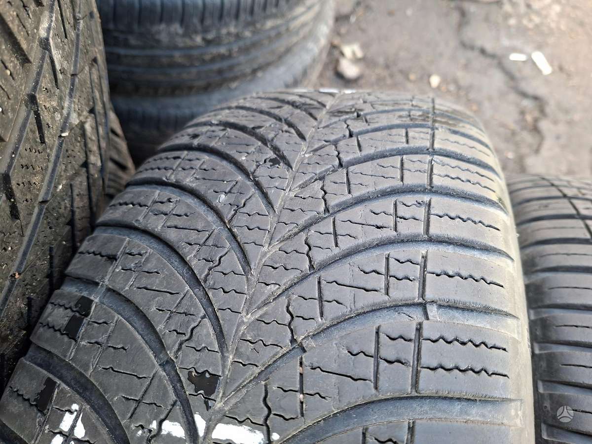 Goodyear, всесезонные 215/60 R17