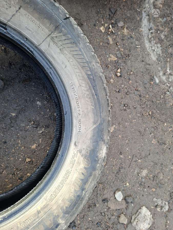 Goodyear, всесезонные 215/60 R17