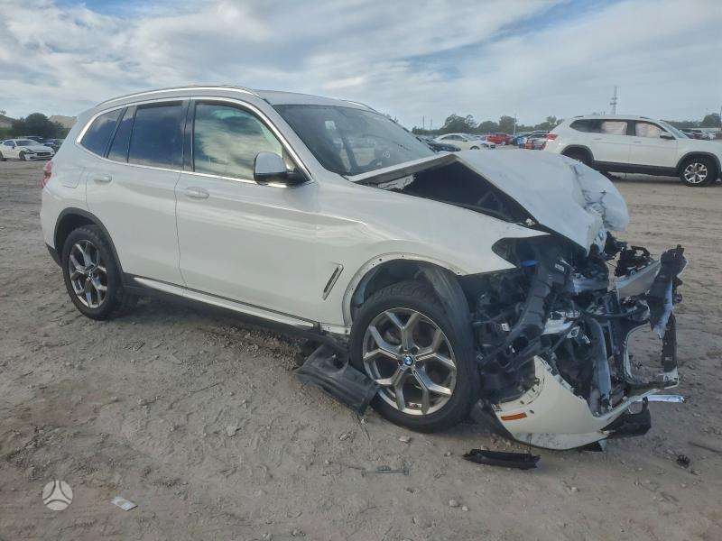 BMW X3 по частям. Usa modelis