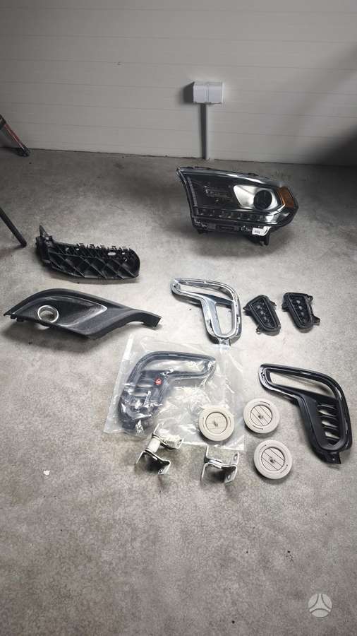 Dodge Durango trim parts, seats