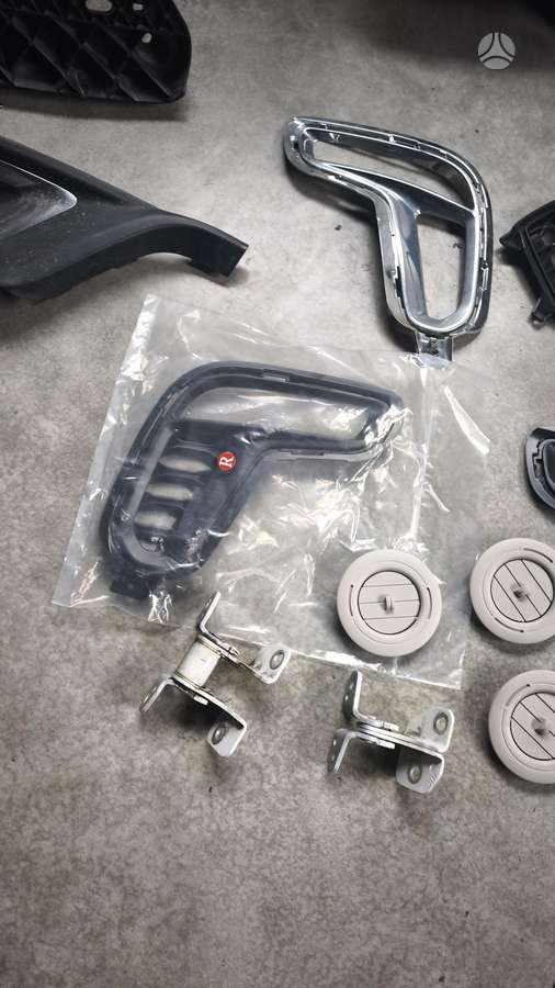 Dodge Durango trim parts, seats