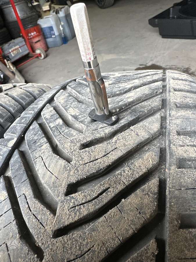 Nissan, light alloy, R17