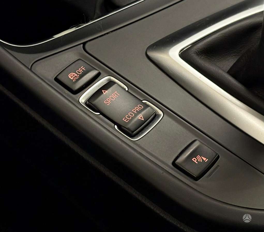 BMW 320, 2.0 l., wagon
