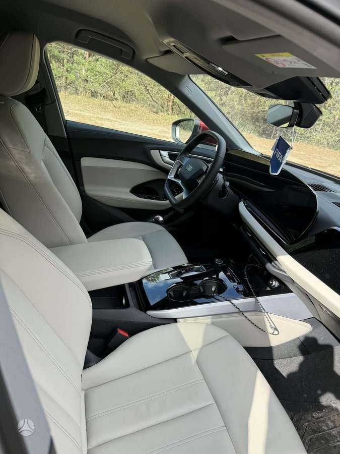 Audi A5, 2.0 l., Хэтчбек