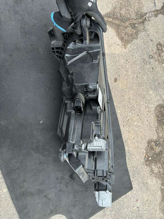 Skoda Octavia, 5E4941016A, детали кузова