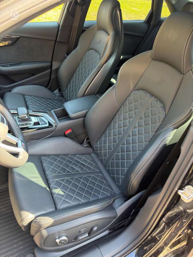 Audi S4, 3.0 l., Седан