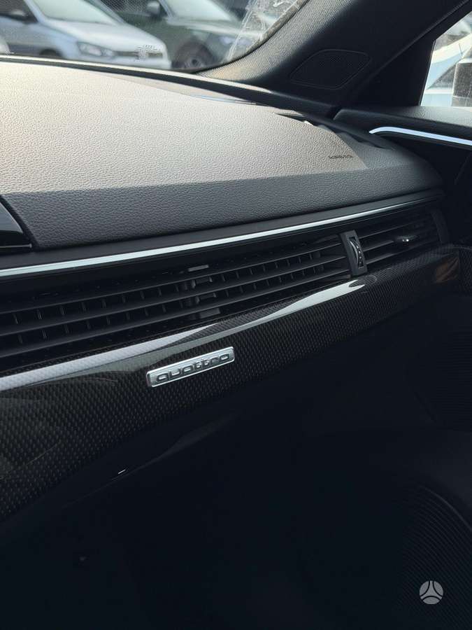 Audi S4, 3.0 l., Седан