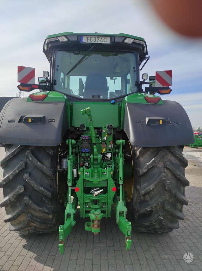 John Deere 8R410, тракторы
