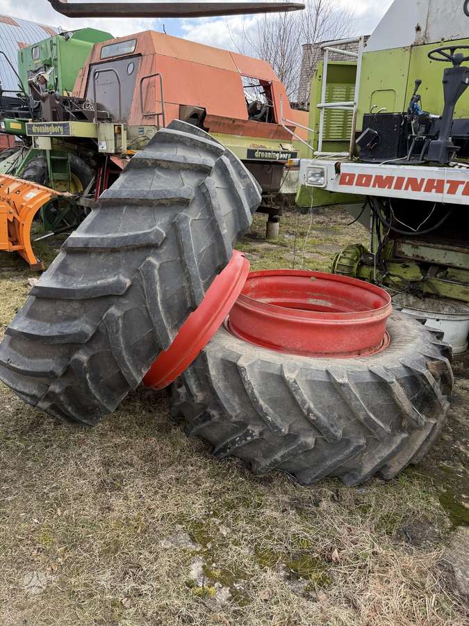 Fendt Dubliai trelleborg, тракторы