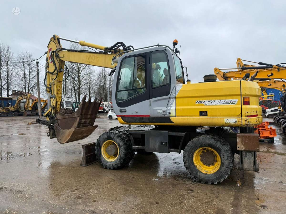 New Holland MH Plus C, экскаваторы
