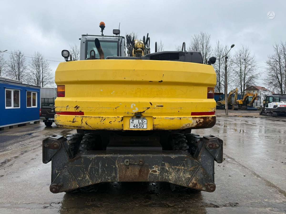 New Holland MH Plus C, экскаваторы