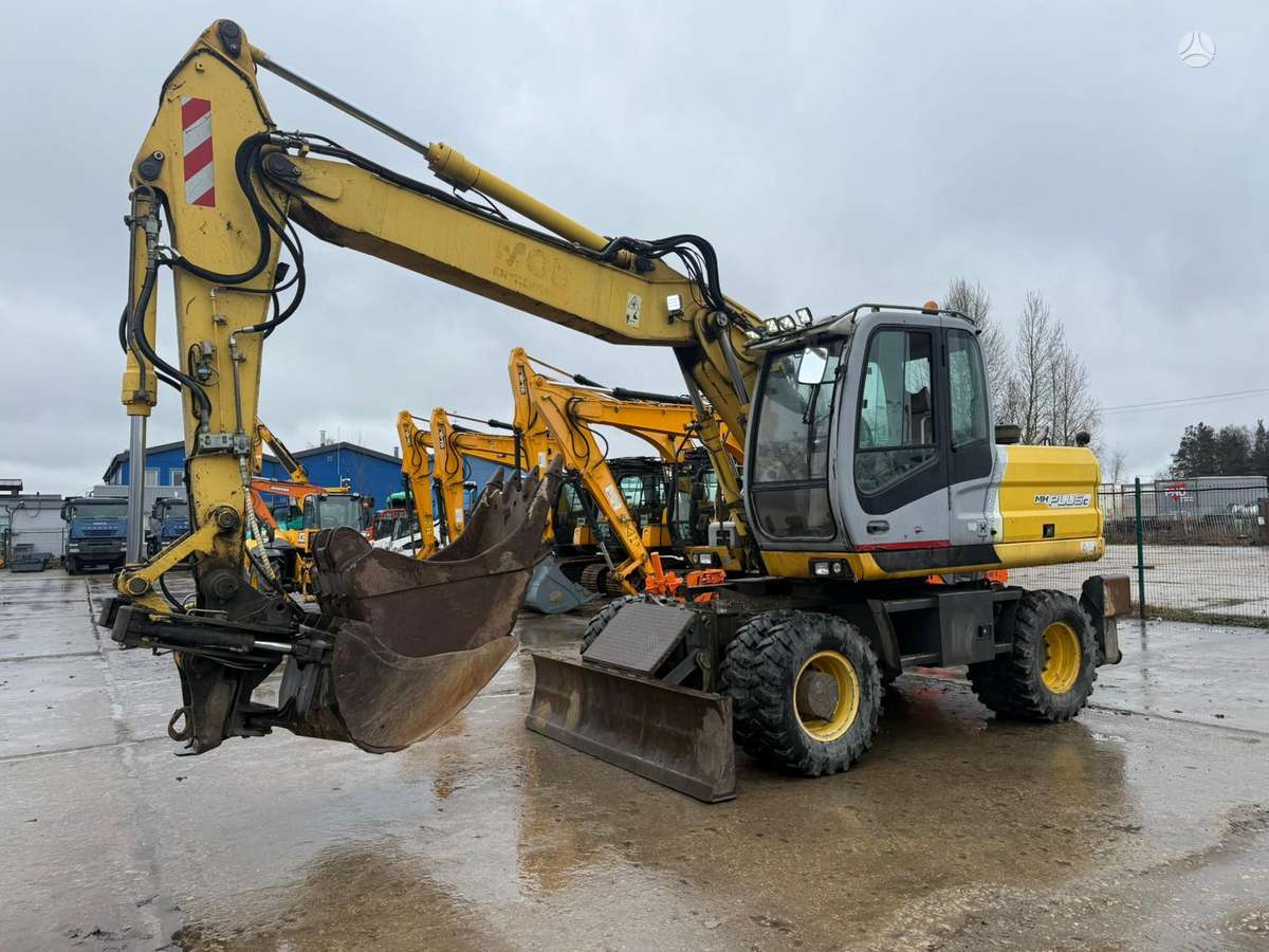 New Holland MH Plus C, экскаваторы