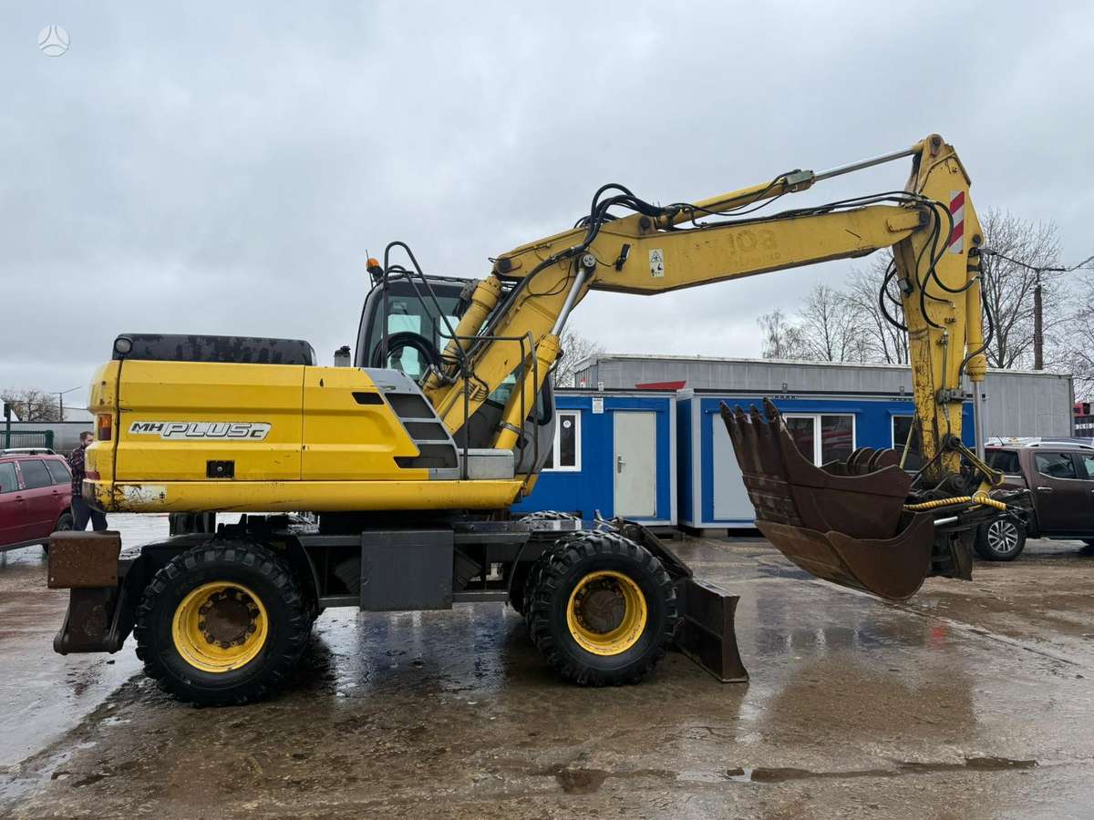 New Holland MH Plus C, экскаваторы