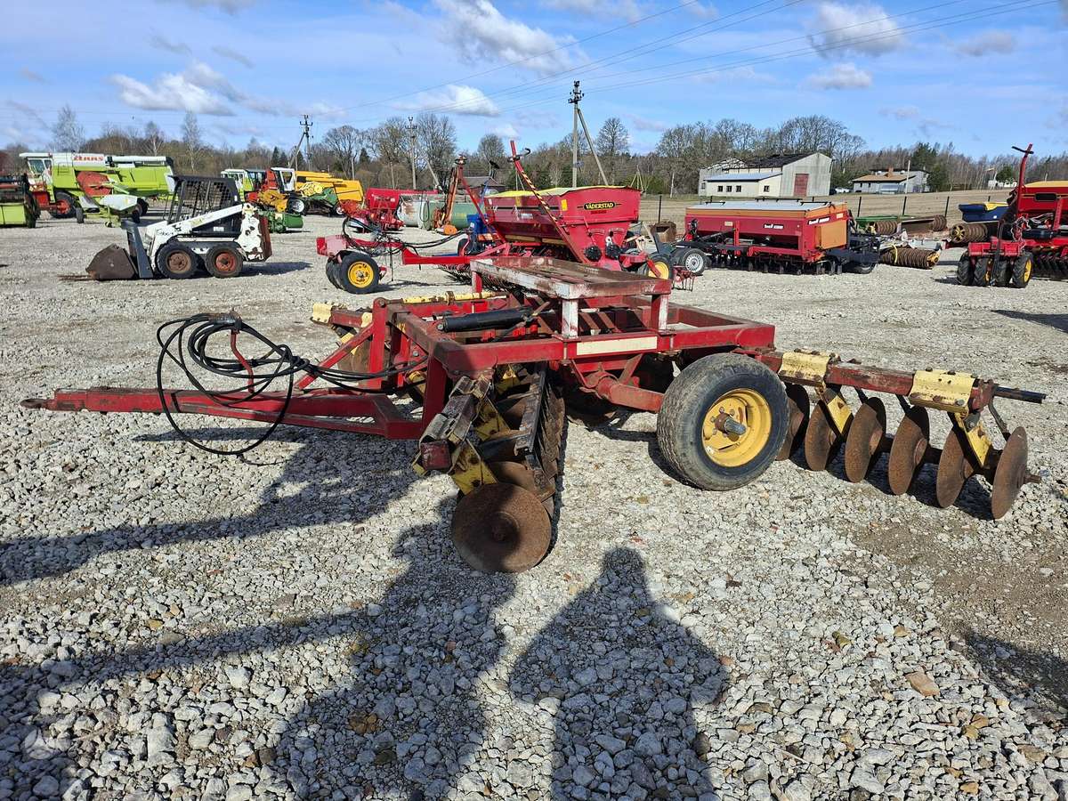 Vaderstad XT420, skutikai, purentuvai