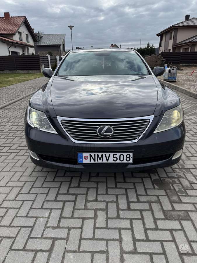 Lexus LS 460, 4.6 l., Седан