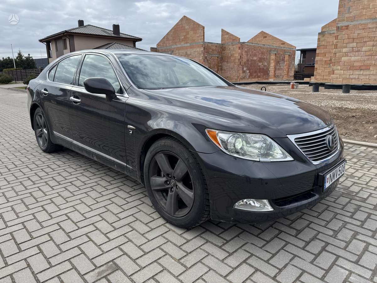 Lexus LS 460, 4.6 l., Седан