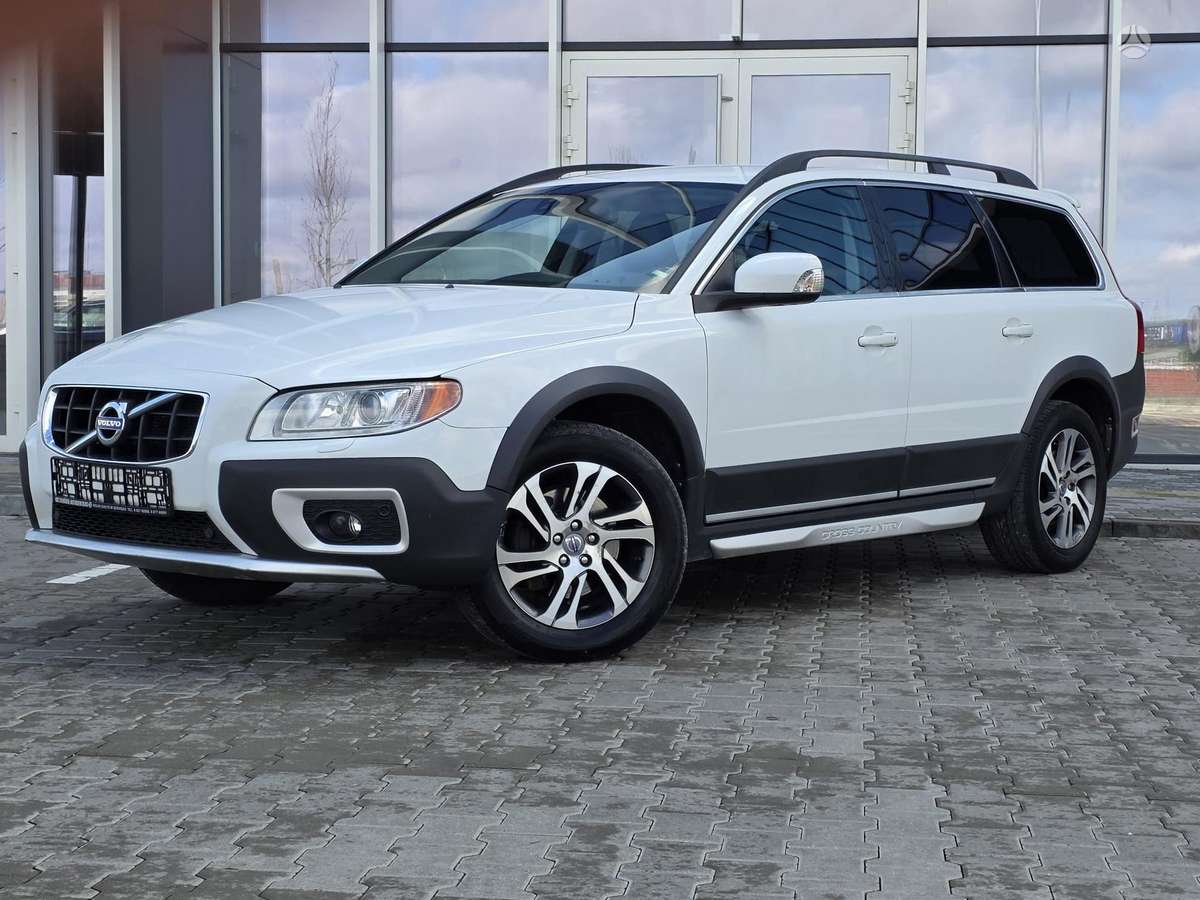 Volvo XC70, 2.0 l., Универсал