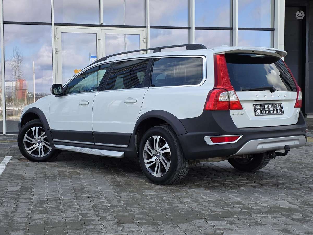 Volvo XC70, 2.0 l., Универсал